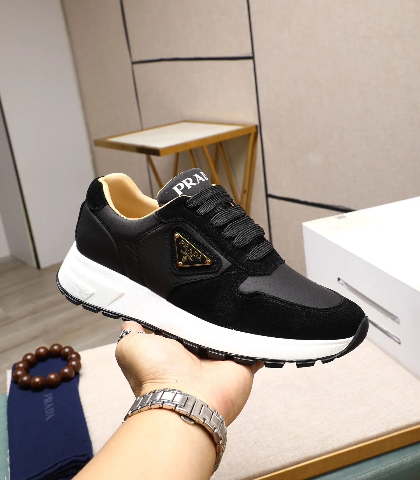 Men's shoes💰460🌹🌹[PRADA—Prada] latest model🙈original replica! 👟👟👟Available here. The workmanship is top-notch. The upper is made from Italy. 🇮🇹Imported first-layer cowhide. ❗️Breathable genuine leather lining @Suitable for travel. The original version has an enlarged engraved sole, making it suitable for all kinds of travels, showing low-key luxury. Let quality speak for itself. Color: Size: 38-44